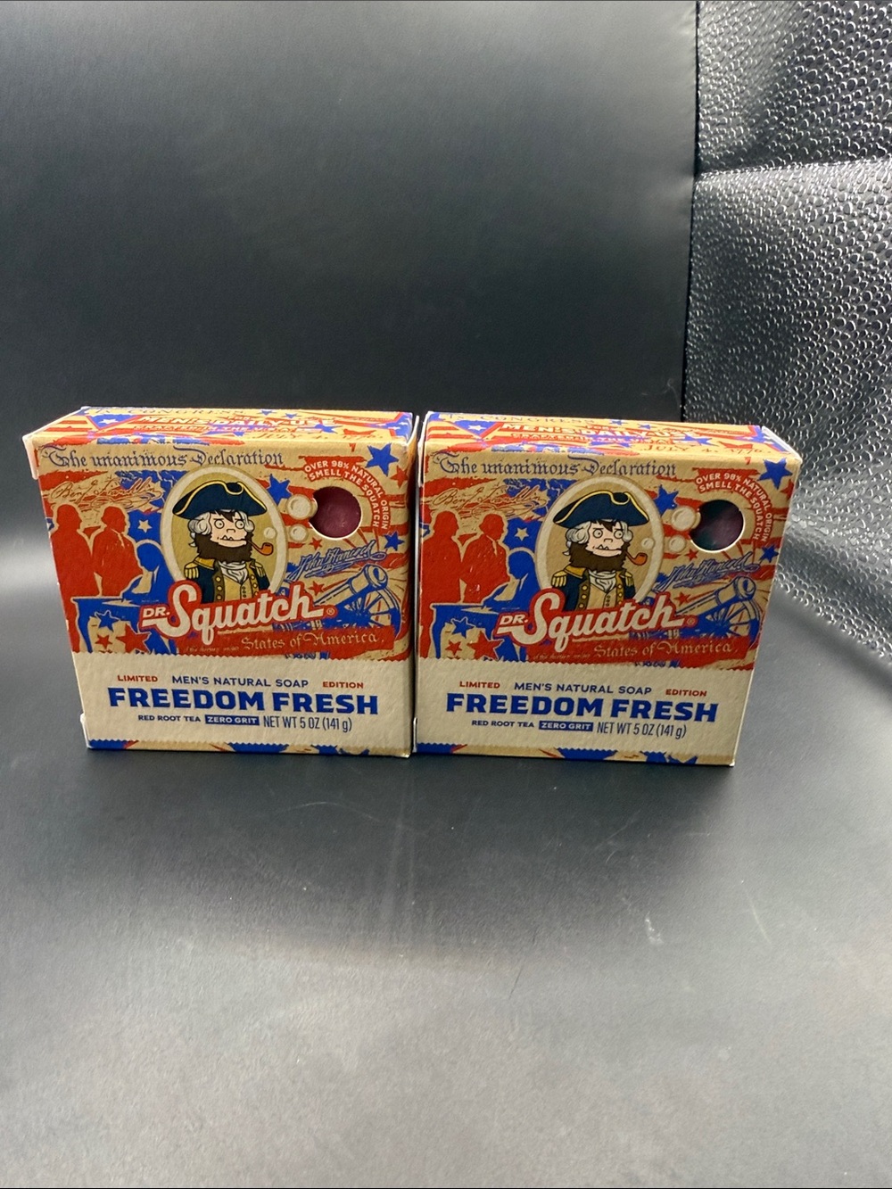 Dr. Squatch Freedom Fresh Men's Natural Soap - Red/Blue lot of 2